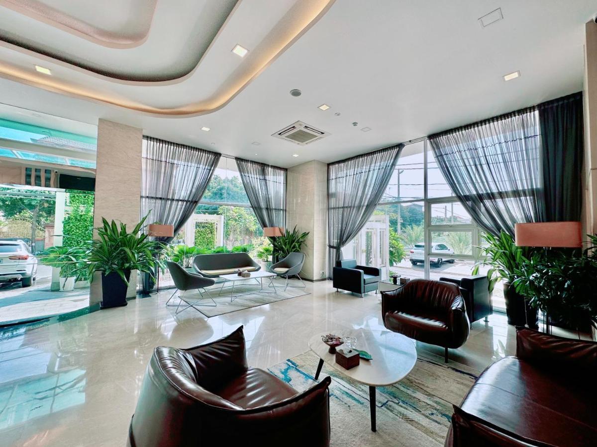 Infinity 28 Hotel And Residence Πνομ Πενχ Εξωτερικό φωτογραφία