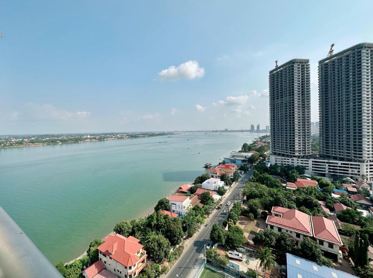 Infinity 28 Hotel And Residence Πνομ Πενχ Εξωτερικό φωτογραφία