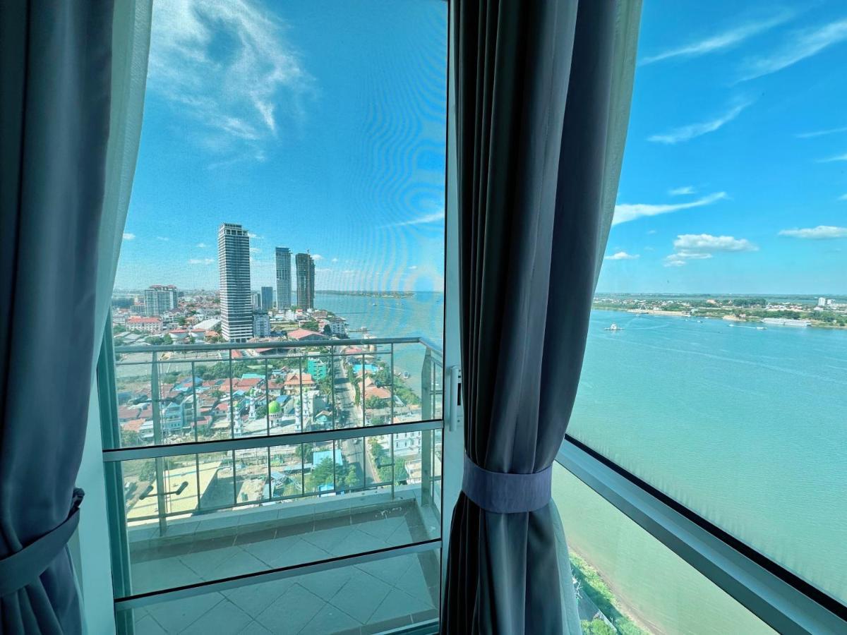 Infinity 28 Hotel And Residence Πνομ Πενχ Εξωτερικό φωτογραφία